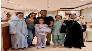 বাড়ি ফিরলেন প্রিয়দর্শিনী বাড়ি ফিরলেন প্রিয়দর্শিনী