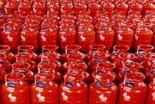 '১৪.২' কেজির গ্যাস সিলিন্ডারে Extra '২০০ গ্রাম' কেন থাকে জানেন...? জানুন আসল 'কারণ'!