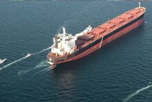 সুখবর! গ্যাসের আকাল ঘুচবে এবারই! ‘শিবালিক’-এর পর হরমুজ প্রণালী পেরোল এলপিজি ক্যারিয়ার ‘নন্দা দেবী’, দু’দিনের মধ্যে পৌঁছতে পারে ভারতে!