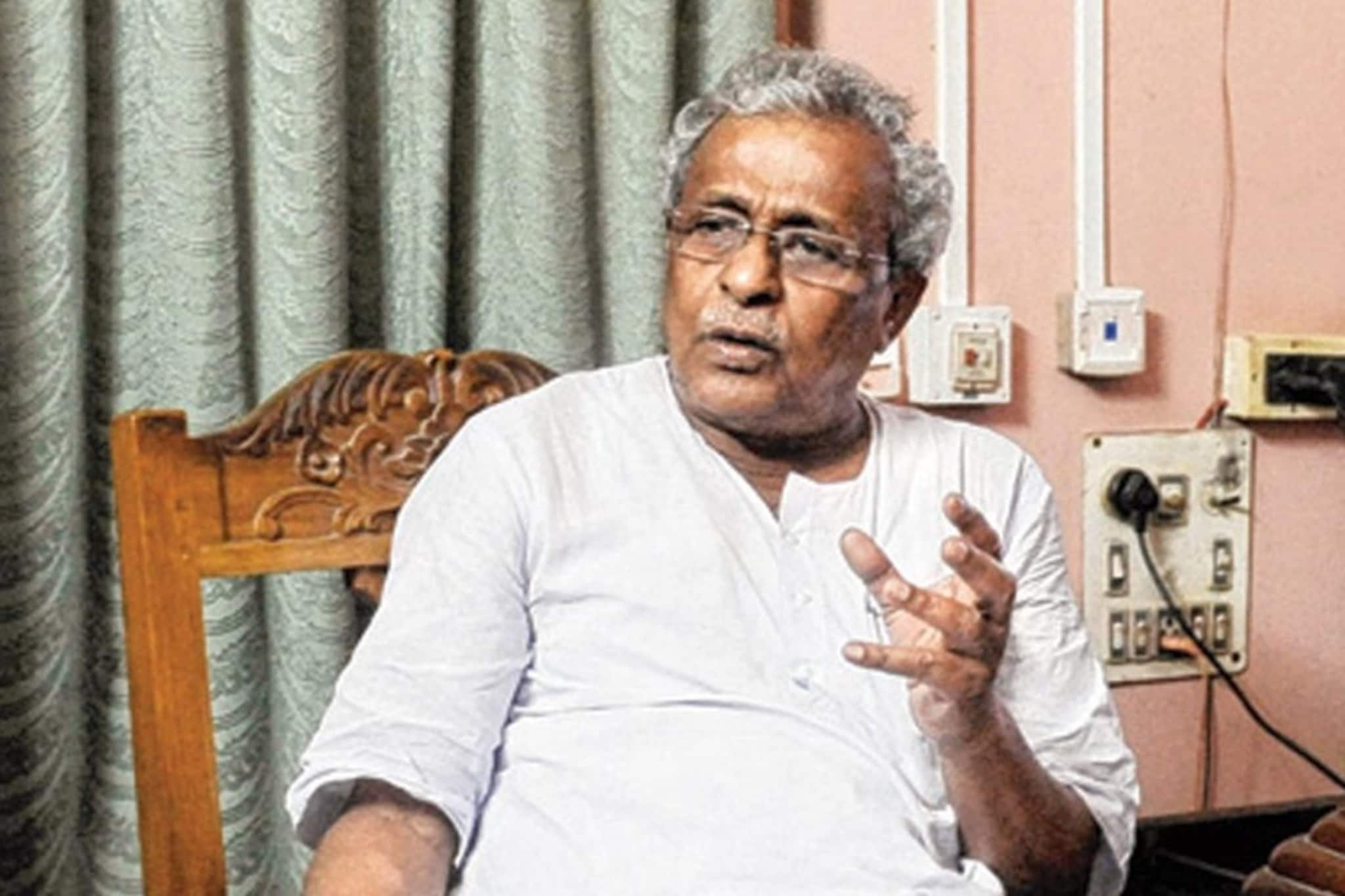 'আমি ওই দলে থেকে...' বিজেপির পরিবর্তন যাত্রার মঞ্চ থেকে ক্ষমা চাইলেন শিশির অধিকারী! কী এমন হল?