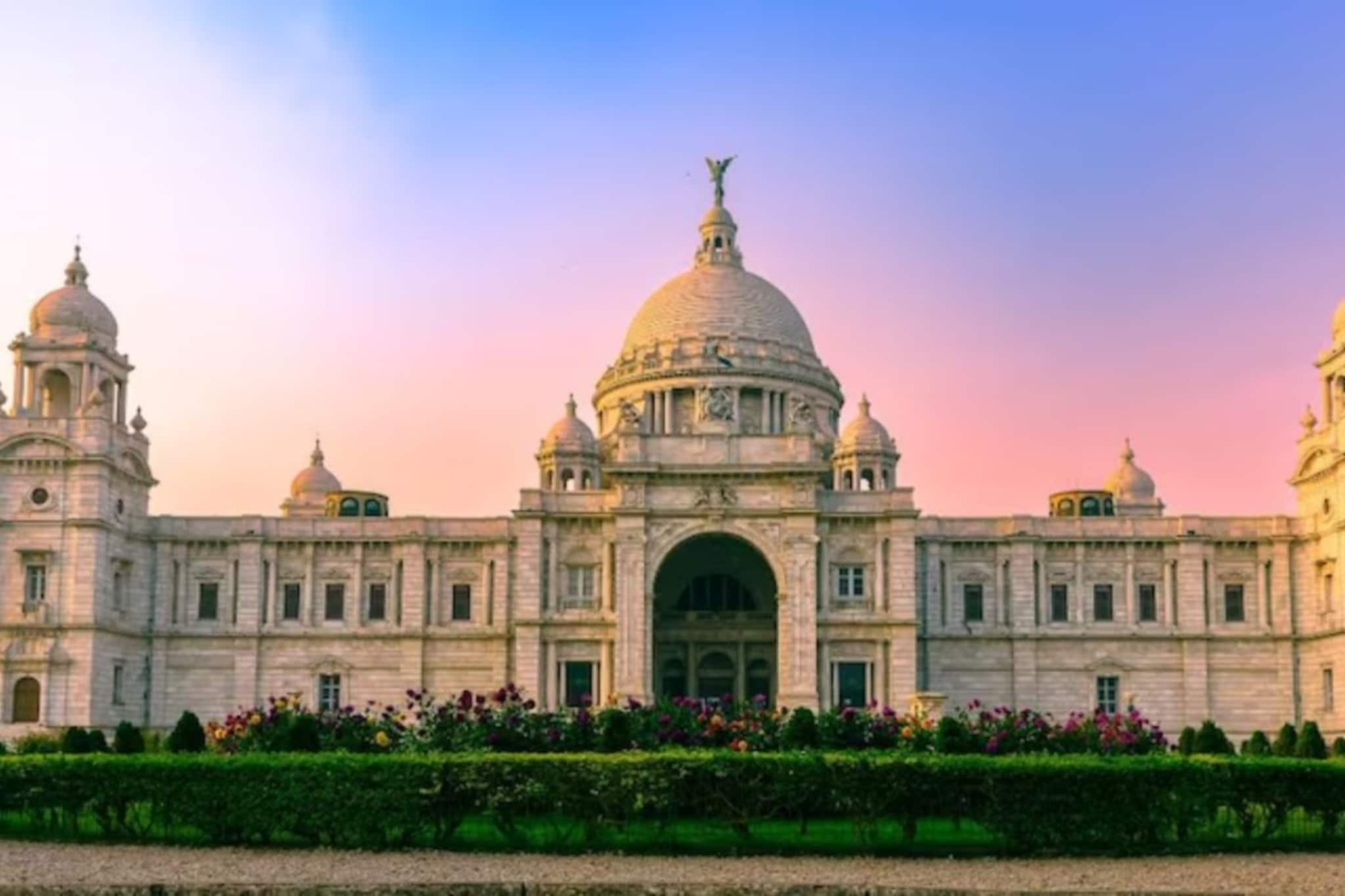 ভিক্টোরিয়া মেমোরিয়ালে বোমাতঙ্ক! তল্লাশি চালাচ্ছে লালবাজারের বম্ব স্কোয়াড