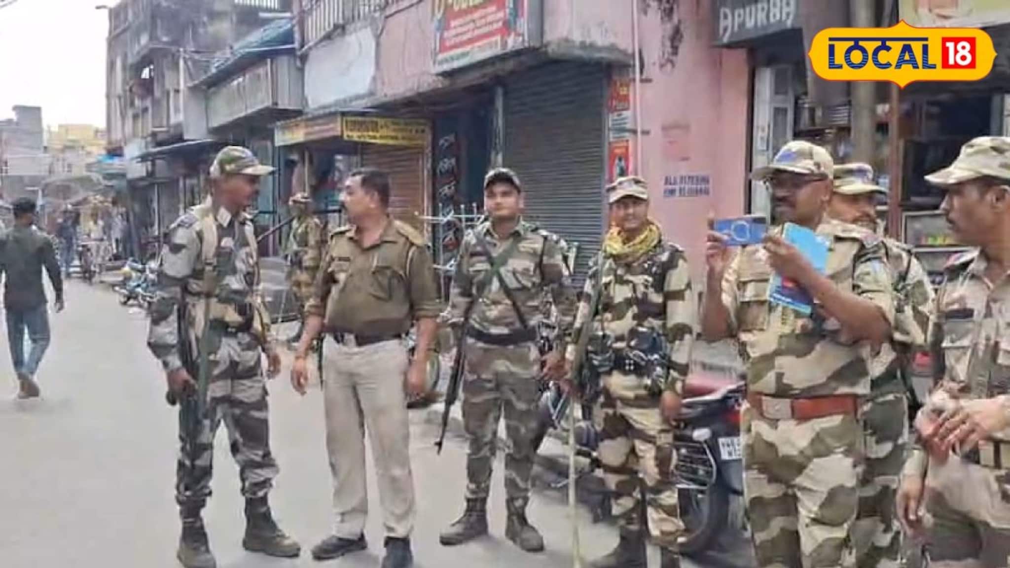 WB Assembly Election 2026: কমিশনের দুই কর্মীকে ব্যাপক মারধর, সরকারি সম্পত্তির ওপর দেওয়াল লিখন মুছতে গিয়ে বিপত্তি! দুর্গাপুরে তুঙ্গে রাজনৈতিক তরজা