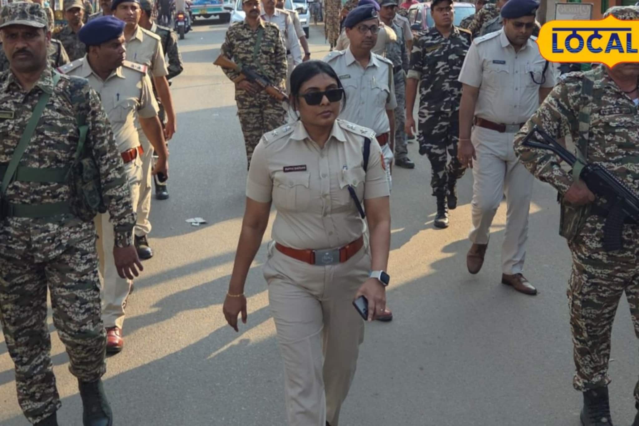 দায়িত্ব পেয়েই অ্যাকশন মুডে মেদিনীপুরের এসপি! 'দাবাং' লেডি অফিসারের মূল মন্ত্র ৬, জওয়ানদের দিলেন বিশেষ বার্তা দায়িত্ব পেয়েই অ্যাকশন মুডে মেদিনীপুরের এসপি! 'দাবাং' লেডি অফিসারের মূল মন্ত্র ৬, জওয়ানদের দিলেন বিশেষ বার্তা