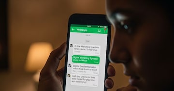 হোয়াটসঅ্যাপে চাকরির মেসেজ এলেই সাবধান! এই মেসেজ খুললেই খালি হতে পারে ব্যাঙ্ক অ্যাকাউন্ট