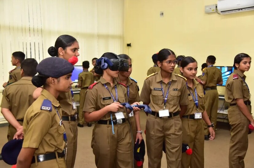 Child Education: সৈনিক স্কুলে ভর্তি হতে পারলে আপনার ছেলে আর্মি অফিসার হবেই হবে, গ্যারান্টি! জানুন অ্যাপলিকেশনের নিয়ম ও খরচ
