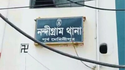 বিষ খেয়ে মৃত্যু নাকি খুন? ভোটের মুখে নন্দীগ্রামে তৃণমূল কর্মীর মৃত্যু ঘিরে রাজনৈতিক তরজা তুঙ্গে