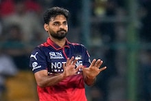 Bhuvneshwar Kumar: ২০০ উইকেট ! আইপিএলে নয়া নজির ভুবনেশ্বর কুমারের, প্রথম পেসার হিসেবে উইকেটের ‘ডবল সেঞ্চুরি’