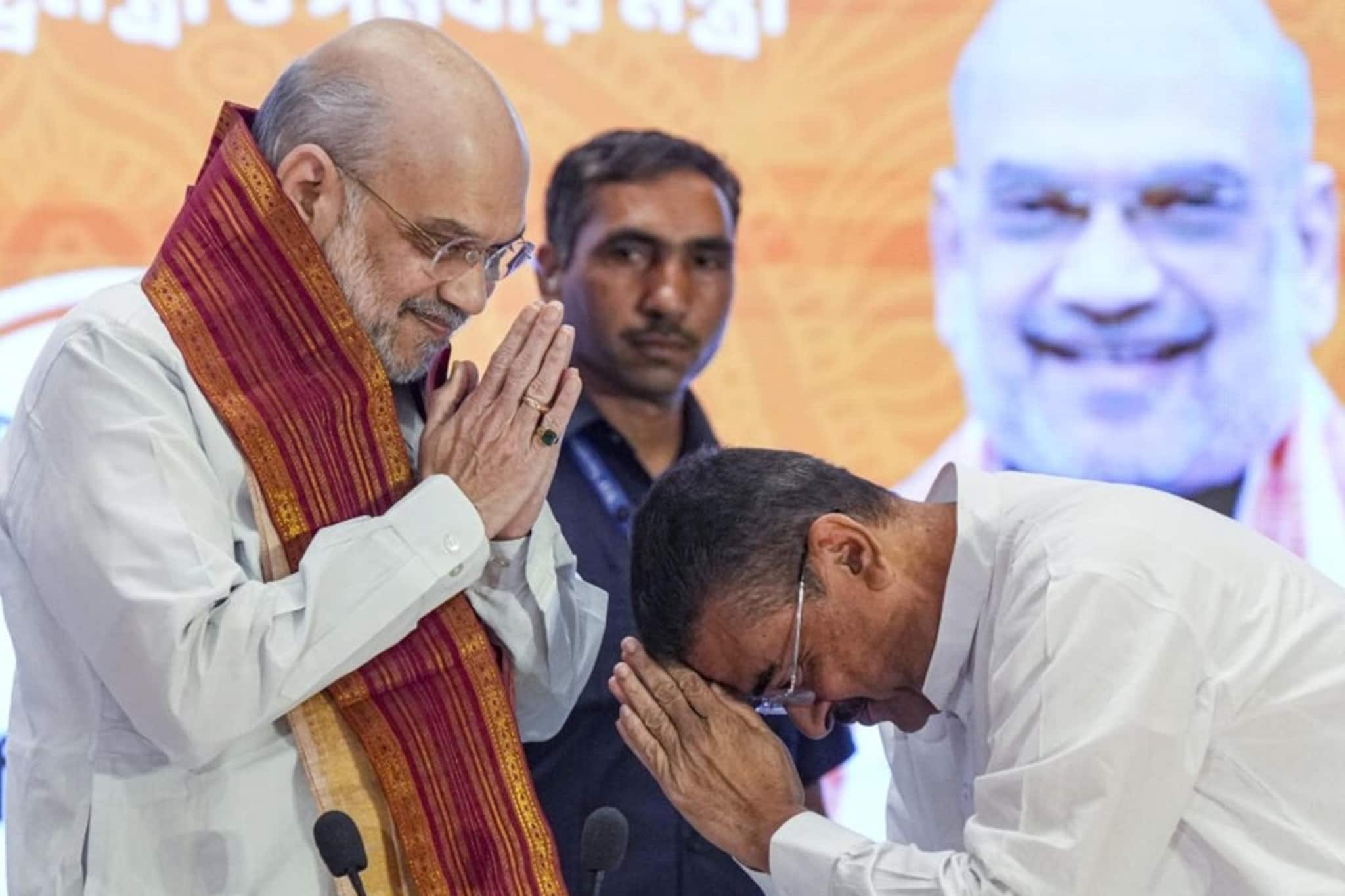 কলকাতায় আজ অমিত শাহ, ভবানীপুরে শুভেন্দুর মনোনয়ন পেশের সঙ্গী হবেন, হবে রোড শো