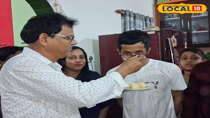 CBSE Results 2026 Success Story: CBSE দশমে দুর্দান্ত ফলাফল! ৯৯.৪% পেয়ে নজর কাড়ল জলপাইগুড়ির জিসান! ভবিষ্যতে কী হতে চায় এই কৃতী?