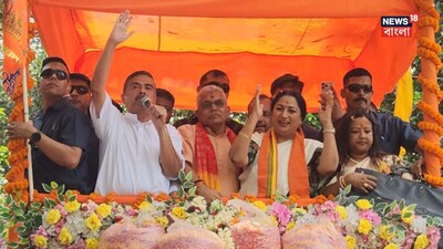 মনোনয়ন জমা দিতে গেলেন দিলীপ ঘোষ