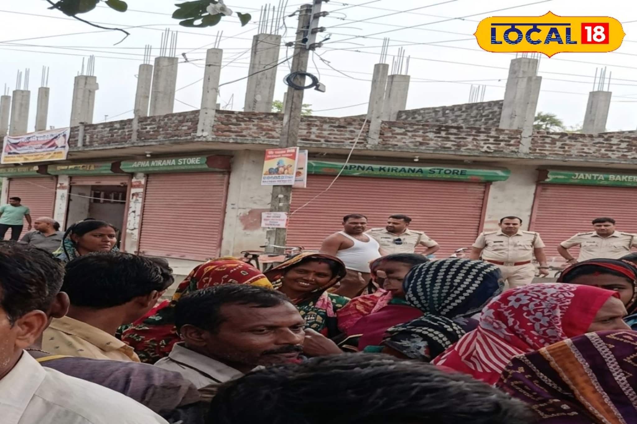 কাকদ্বীপে চারটি বুথে নাম বাদ ৩২৫ জনের, প্রতিবাদ রামগোপালপুরে