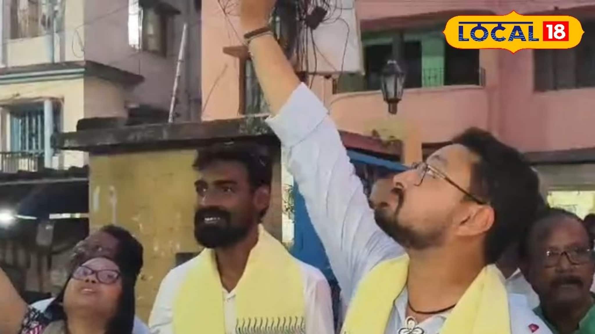 'CPIM কোন কর্মসংস্থান করেছিল?' মীনাক্ষীর কেন্দ্রে দাঁড়িয়ে বিস্ফোরক প্রতীক উর রহমান! উত্তরপাড়ায় যা বললেন, তুমুল শোরগোল