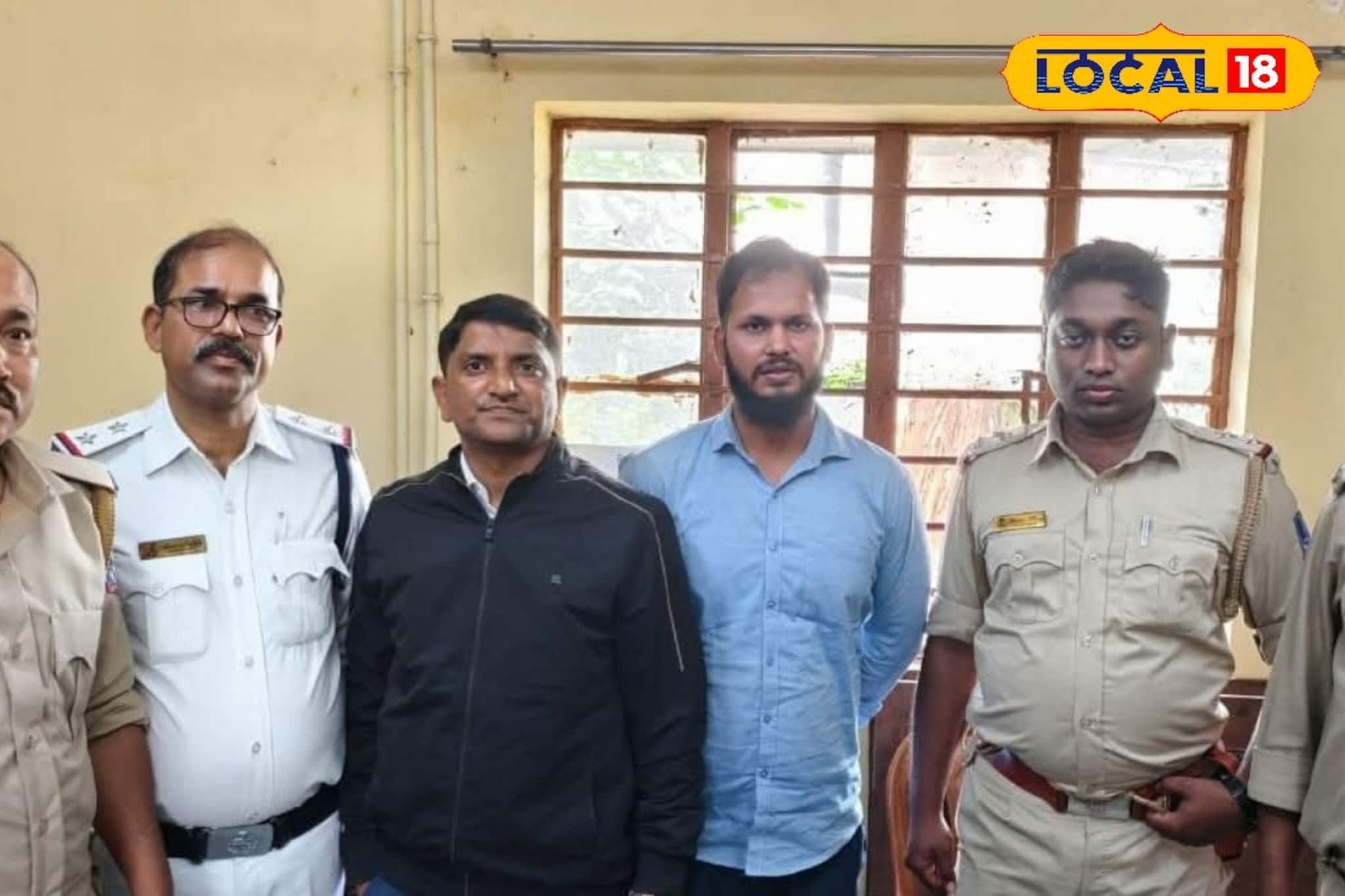 কালিয়াচক বিচারক অবরোধ কাণ্ডে বড় সাফল্য! গ্রেফতার মূল অভিযুক্ত মোফাক্কেরুল ইসলাম ও সহযোগী আক্রামুল বাগানি