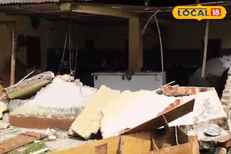 রান্নাঘরে বিভীষিকা! আলিপুরদুয়ারের বনবাংলোয় ভোটকর্মীদের খাবার উড়িয়ে দিল দলছুট হাতির দল  