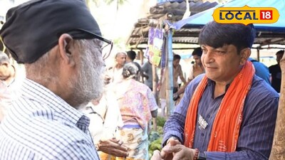 বিজেপি প্রার্থী গৌরী শঙ্কর ঘোষকে অরিজিতের বাবা কাক্কা সিং কে আর্শিবাদ করছেন