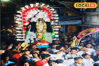 বর্ণাঢ্য শোভাযাত্রায় দেবী এলেন মণ্ডপে, চৈত্রের বসন্তবেলায় মহা সমারোহে মাতৃ আরাধনায় মেতে উ‍ঠলেন ভক্তরা