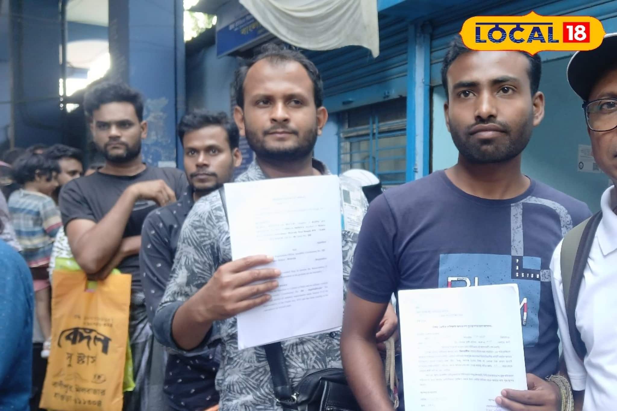 চরম ভোগান্তি হাওড়ায়, ভোটের আগে ভোটাধিকার পেতে ট্যাইবুনালের লাইনে উপচে পড়া ভিড় চরম ভোগান্তি হাওড়ায়, ভোটের আগে ভোটাধিকার পেতে ট্যাইবুনালের লাইনে উপচে পড়া ভিড়