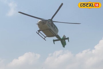 সবুজ হেলিকপ্টার নিয়ে হুমায়ুন! জানুন কোথা থেকে এল এই হেলিকপ্টার 