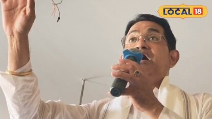 ডোমকলে কর্মী সভায় তৃণমূল প্রার্থী হুমায়ুন কবীর 