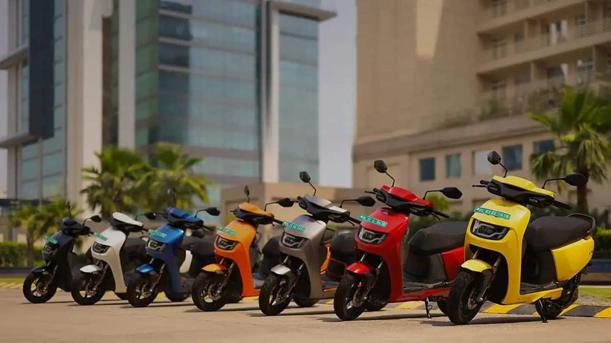 Cheapest Electric Scooter: একবার চার্জে ১৪২ কিমি! দেশের ৫ সবচেয়ে সস্তা ইলেকট্রিক স্কুটার, দাম শুরু মাত্র ৪৪,৯৯০ টাকা থেকে