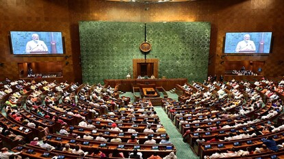 PM/CM Removal Bill: ৩০ দিন জেলে থাকলেই সরতে হবে মুখ্যমন্ত্রী/প্রধানমন্ত্রীকে! বিল পাশ এবারেই? কী বলছে সংসদের সংখ্য়াগরিষ্ঠতার অঙ্ক?