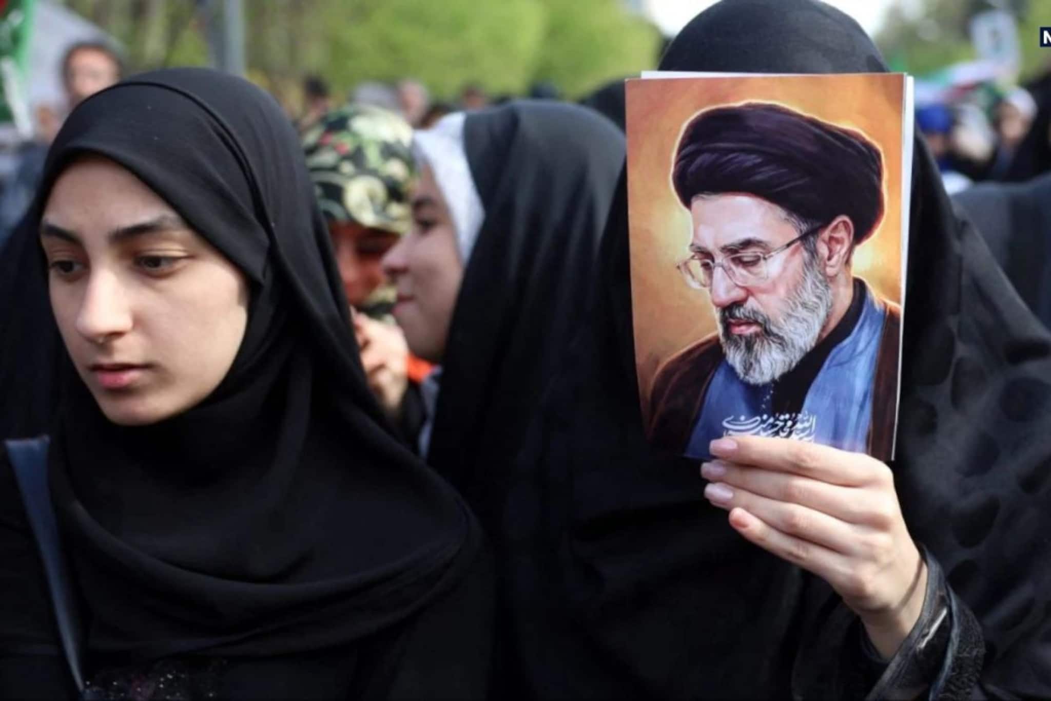 'যুদ্ধ শেষ নয়', সতর্ক করেও গোলাগুলি বন্ধের নির্দেশ, মার্কিন যুদ্ধবিরতি ঘোষণার পরেই বড় সিদ্ধান্ত ইরানের সর্বোচ্চ নেতার