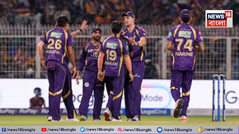 কলকাতা: কলকাতা নাইট রাইডার্সের হয়ে পাওয়ারপ্লে-তে বরুণ চক্রবর্তীর কি বোলিং করা উচিত নয়? টানা দ্বিতীয় আইপিএল ২০২৬ ম্যাচে, এক দুর্বোধ্য ফর্মহীনতার মধ্যে থাকা চক্রবর্তী পাওয়ারপ্লে-তে করা তার একমাত্র ওভারেই নাস্তানাবুদ হয়েছেন। মুম্বই ইন্ডিয়ান্সের বিপক্ষে তিনি ম্যাচের পঞ্চম ওভারে ১৫ রান দিয়েছিলেন এবং বৃহস্পতিবার রাতে, এই মরশুমে কেকেআরের প্রথম হোম ম্যাচে, তাকে আবারও পঞ্চম ওভার করতে বলা হয় এবং এবার অভিষেক শর্মার বলে তিনি ২৫ রান হজম করেন। কলকাতা: কলকাতা নাইট রাইডার্সের হয়ে পাওয়ারপ্লে-তে বরুণ চক্রবর্তীর কি বোলিং করা উচিত নয়? টানা দ্বিতীয় আইপিএল ২০২৬ ম্যাচে, এক দুর্বোধ্য ফর্মহীনতার মধ্যে থাকা চক্রবর্তী পাওয়ারপ্লে-তে করা তার একমাত্র ওভারেই নাস্তানাবুদ হয়েছেন। মুম্বই ইন্ডিয়ান্সের বিপক্ষে তিনি ম্যাচের পঞ্চম ওভারে ১৫ রান দিয়েছিলেন এবং বৃহস্পতিবার রাতে, এই মরশুমে কেকেআরের প্রথম হোম ম্যাচে, তাকে আবারও পঞ্চম ওভার করতে বলা হয় এবং এবার অভিষেক শর্মার বলে তিনি ২৫ রান হজম করেন।