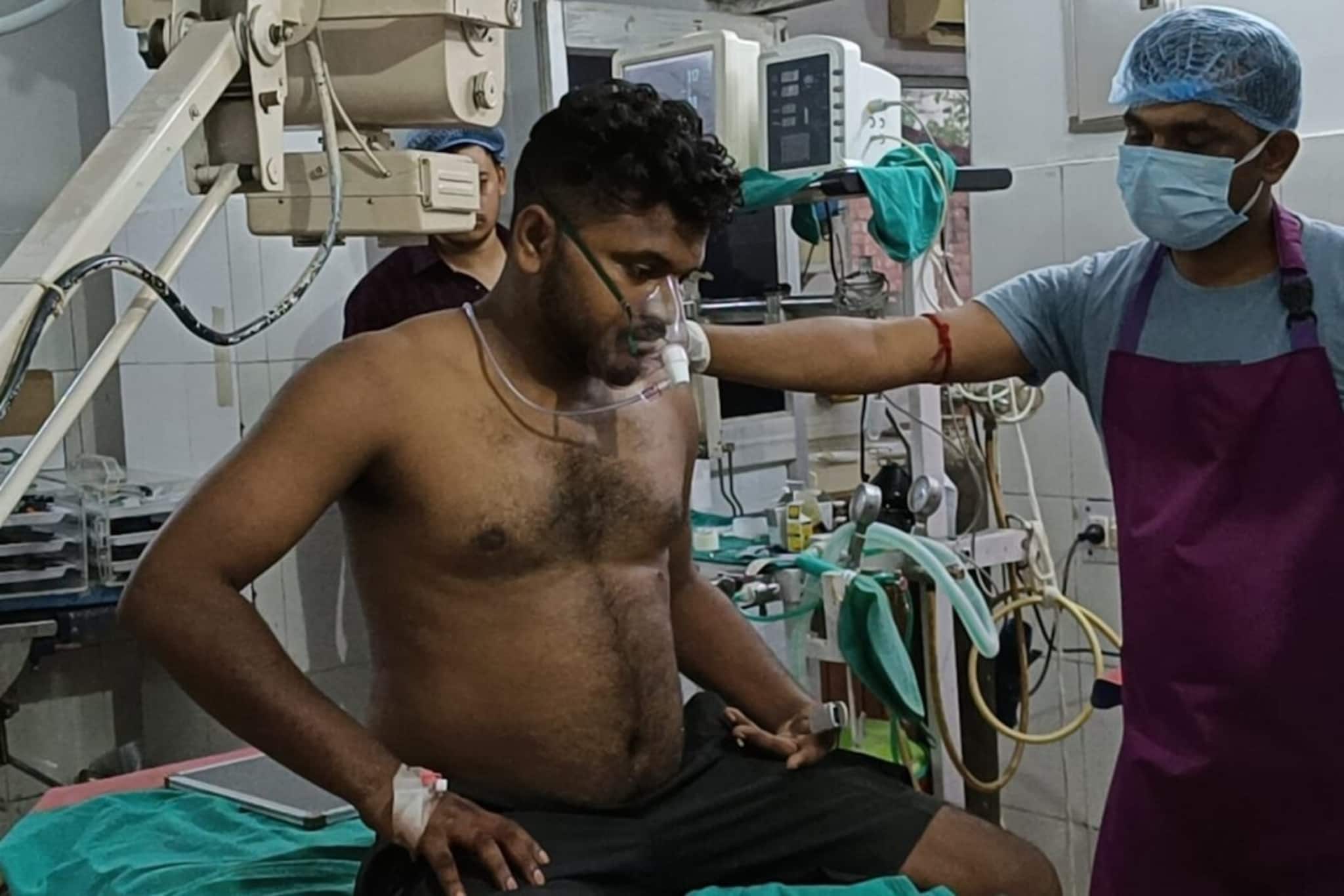 মমতার সফরের আগেই শুটআউট মালদহে! কালিয়াচকে ভয়াবহ কাণ্ড, গুলি লাগল দুজনের