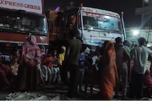 Kaliachak SIR Protest Update: গভীর রাতে কালিয়াচকে আটক জুডিশিয়াল অফিসারদের উদ্ধার করল পুলিশ, অবরোধমুক্ত জাতীয় সড়কও!