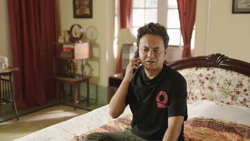 'সেদিন কনির জীবন যেতে পারত...' ভাস্বর, কনীনিকার সঙ্গে কী হয়েছিল আউটডোর শুটিংয়ে? জানালেন খোদ অভিনেতা 'সেদিন কনির জীবন যেতে পারত...' ভাস্বর, কনীনিকার সঙ্গে কী হয়েছিল আউটডোর শুটিংয়ে? জানালেন খোদ অভিনেতা