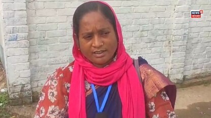 ভোট দিলেন সাবিনা ইয়াসমিন