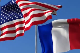 ট্রাম্পের বিরুদ্ধে হুঙ্কার ফরাসি প্রেসিডেন্টের, এদিকে হাতে নাকি মাত্র ৩ দিনের বারুদ! পরমাণু শক্তিধর দেশ এবার দিল আড়াই চাল