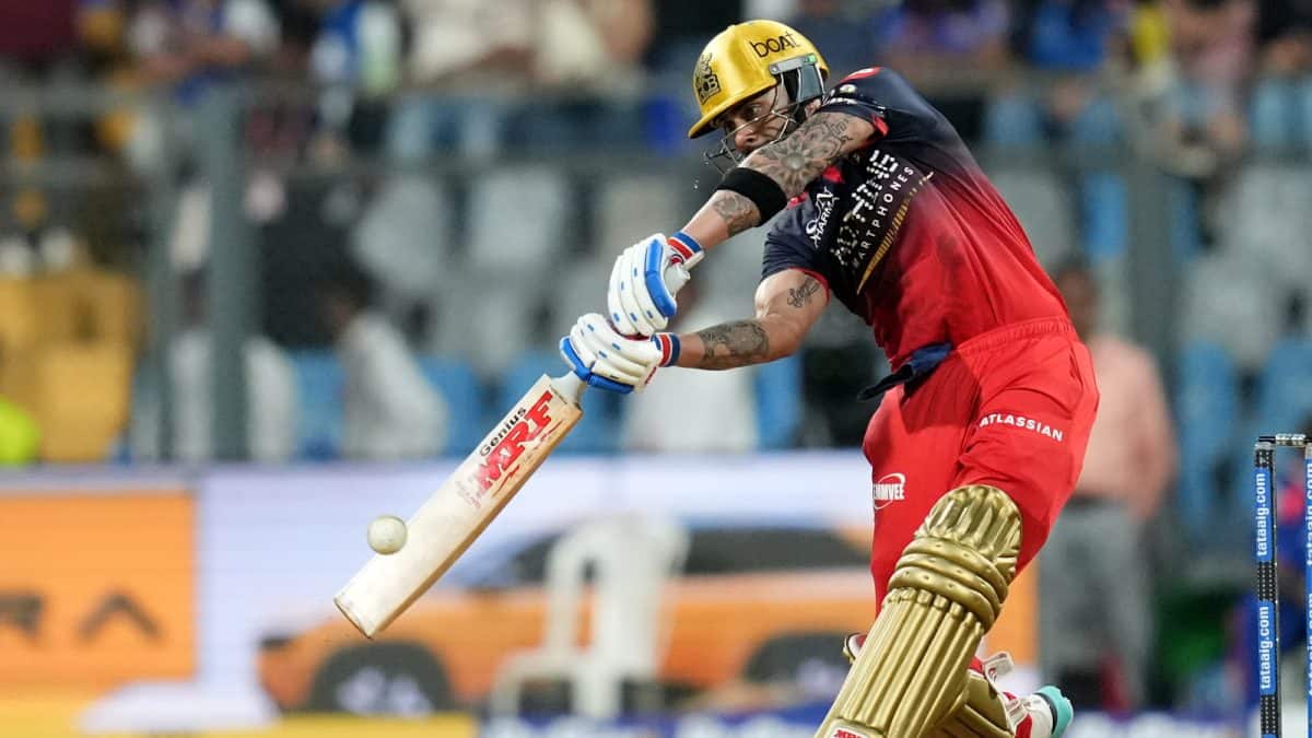 Virat Kohli: গেইল ও বাবরের রেকর্ড ভেঙে চুরমার! আরও এক বিশ্বরেকর্ড কোহলির ঝুলিতে