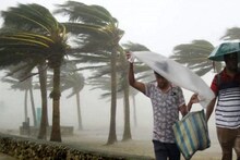 Kolkata Weather Update: কালবৈশাখীর দাপটে 'তোলপাড়'...! ৬০ কিমি বেগে তীব্র ঝড়-বৃষ্টি কলকাতায়, ৪ জেলায় শিলাবৃষ্টি-এলোপাথাড়ি হাওয়া, এল মেগা আপডেট