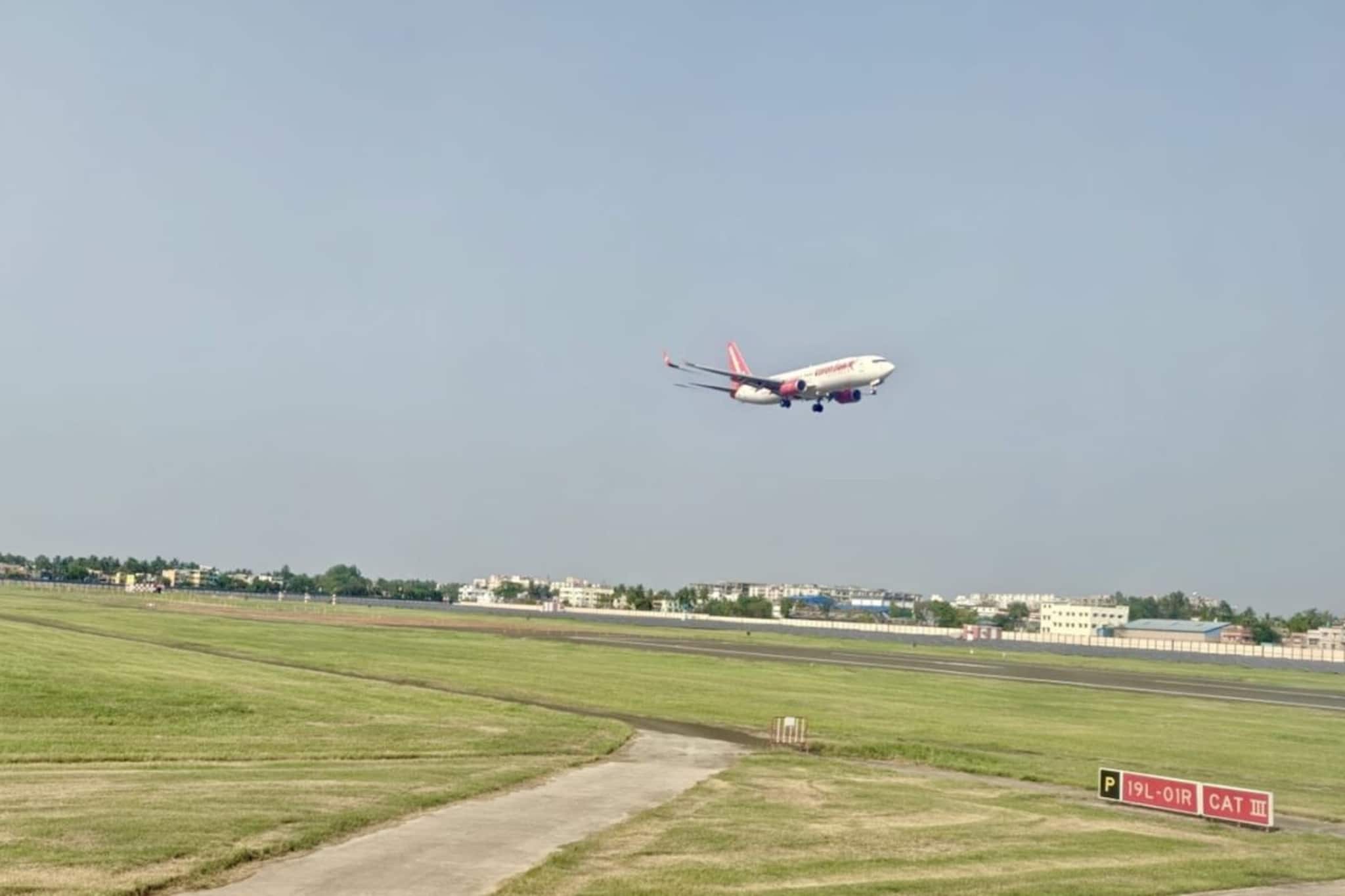 West Bengal Weather Update: দক্ষিণবঙ্গে বাড়ল তাপমাত্রা ! উত্তরবঙ্গে বিক্ষিপ্ত বৃষ্টি চলবে কয়েক জেলায়, জেনে নিন উইকেন্ডের আবহাওয়ার আপডেট