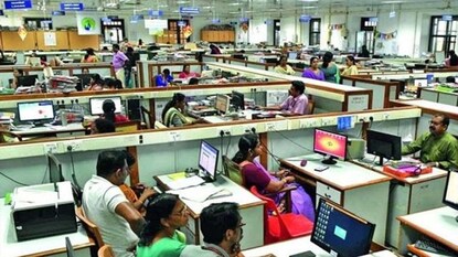 কেন এমন সিদ্ধান্ত? কেন এমন সিদ্ধান্ত?