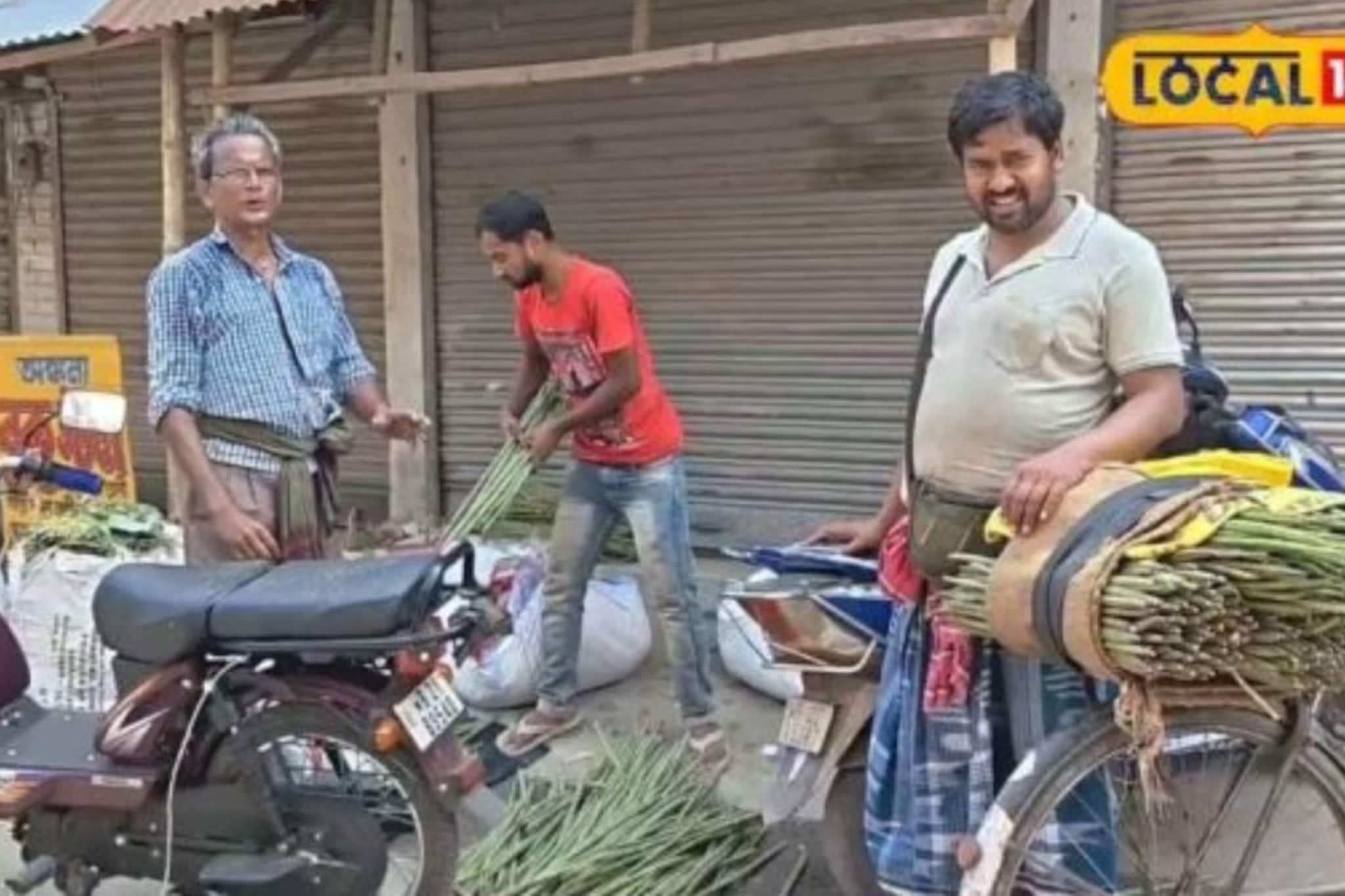 বাম্পার ফলনই হল কাল ! ৫ টাকায় সজনে ডাঁটা বিক্রি করতে বাধ্য হচ্ছেন কৃষকরা, মাথায় হাত