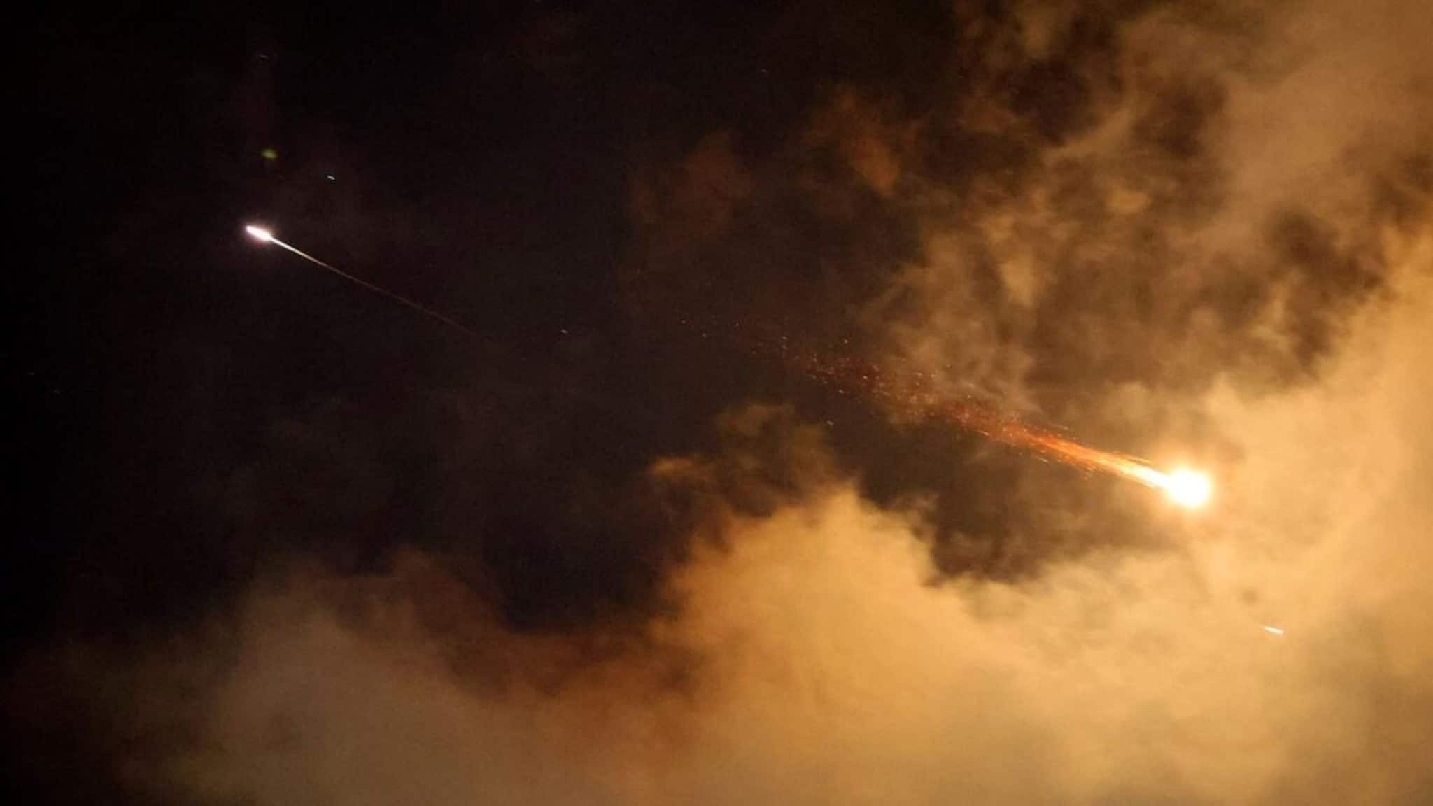 Iran Israel War: ইজরায়েলের ভয়ঙ্কর আক্রমণ! ২৪ ঘণ্টায় ৪০ জন হিজবুল্লাহর মৃত্যু! আক্রমণ চলছে জল-স্থল-আকাশপথে