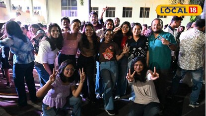 খড়গপুর আইআইটি'র বিশেষ অনুষ্ঠান