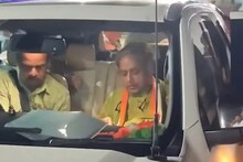 রাতে মাঝ রাস্তায় শশী থারুরের কনভয় আটকে নিরাপত্তারক্ষীকে মারধরের অভিযোগ, গ্রেফতার ১