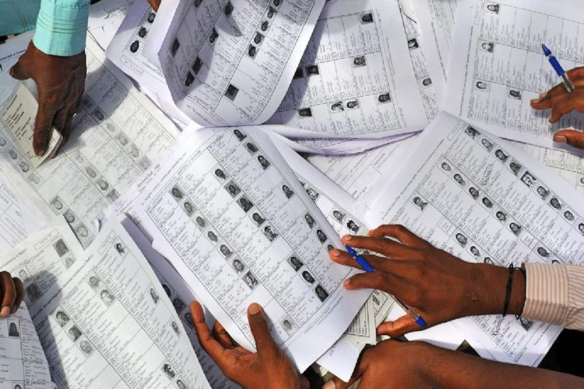 ভোটার ইনফরমেশন স্লিপ বিতরণে কড়া নিয়ম! ASD তালিকা নিয়েও নির্দেশিকা জারি সিইও দফতরের