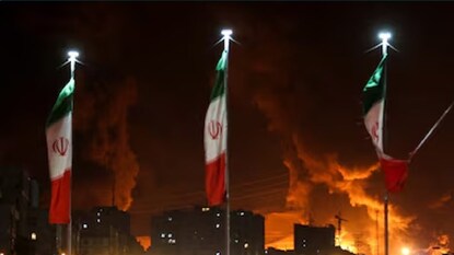 ইরান যুদ্ধ কি শেষের পথে নয়? যুদ্ধবিরতির চেষ্টায় অচলাবস্থা, আমেরিকার শর্ত খারিজ তেহরানের! ইরান যুদ্ধ কি শেষের পথে নয়? যুদ্ধবিরতির চেষ্টায় অচলাবস্থা, আমেরিকার শর্ত খারিজ তেহরানের!