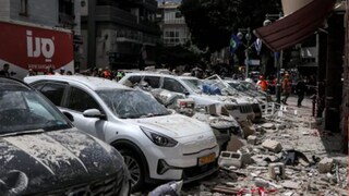 'একেবারে শেষ হোক'...আমেরিকার যুদ্ধবিরতির প্রস্তাব খারিজ ইরানের! শর্তসাপেক্ষে কী চাইছে তেহরান? 'একেবারে শেষ হোক'...আমেরিকার যুদ্ধবিরতির প্রস্তাব খারিজ ইরানের! শর্তসাপেক্ষে কী চাইছে তেহরান?