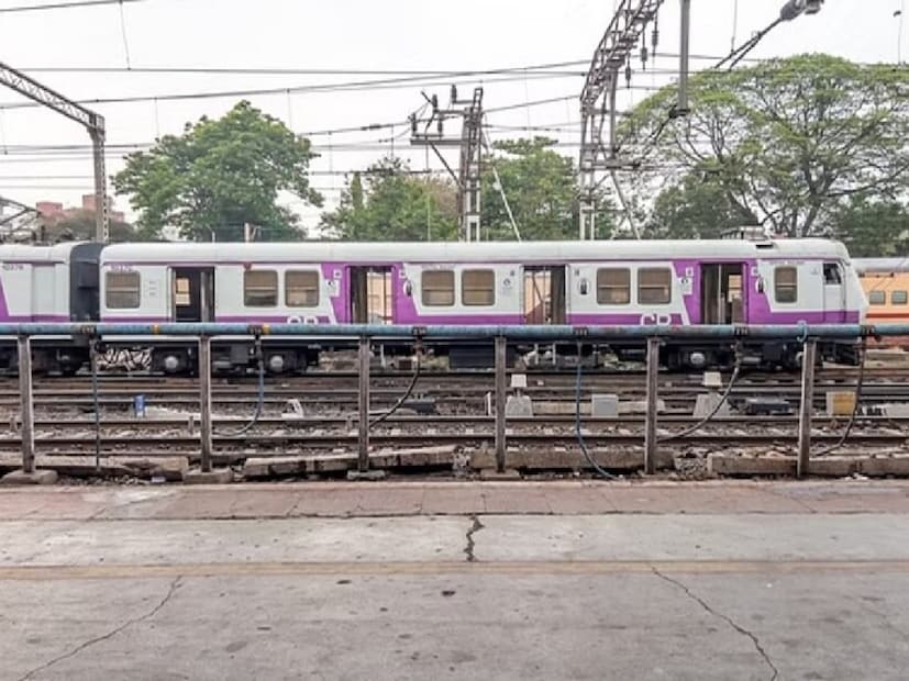 Knowledge Story on Train EMU DEMU MEMU: লোকাল ট্রেনের নামের পিছনে কী রহস্য! EMU, DEMU ও MEMU-র ফারাক জানলে অবাক হবেন Knowledge Story on Train EMU DEMU MEMU: লোকাল ট্রেনের নামের পিছনে কী রহস্য! EMU, DEMU ও MEMU-র ফারাক জানলে অবাক হবেন