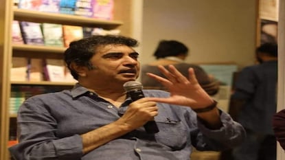 অনীক দত্তের রহস্যমৃত্যুতে ঘনাচ্ছে রহস্য (ফাইল ছবি) অনীক দত্তের রহস্যমৃত্যুতে ঘনাচ্ছে রহস্য (ফাইল ছবি)