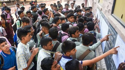 CBSE: সিবিএসই পোর্টাল হ্যাকের দাবি ঘিরে চাঞ্চল্য, পরীক্ষার ডেটা সুরক্ষিত তো? কী জানাল বোর্ড জানুন