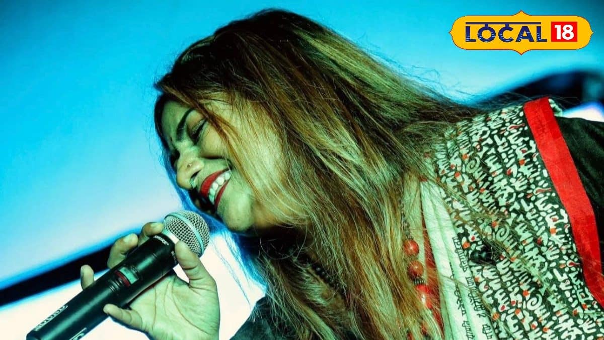 Bankura News: পুষ্পা ২-এ গান গাওয়ার পর ফের বাঁকুড়ার মেয়ে অর্পিতা চক্রবর্তীর নতুন চমক