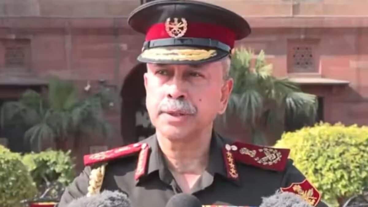 Subramani Pri Lt Gen NS Raja Subramani: দেশের সশস্ত্র বাহিনীর প্রধান হিসেবে দায়িত্ব ...