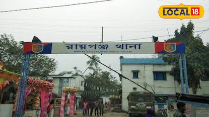 রায়গঞ্জ থানার ভাটোল ফাঁড়ির ধুসমোল গ্রামে ঘটনাটি ঘটেছে