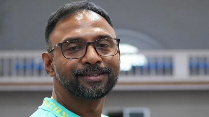 ‘মিথ্যা কথা বলছেন সৌরাশিস, ক্রিকেটার নির্বাচনের শেষ কথা ছিলেন তিনি…’ পাল্টা অভিযোগ জুনিয়র নির্বাচন কমিটির